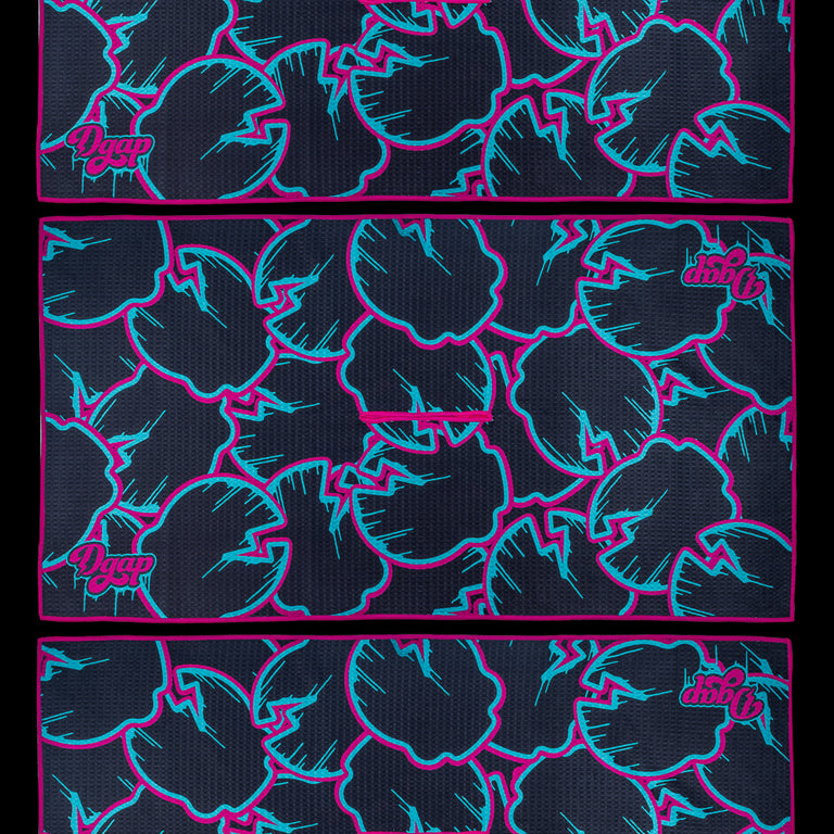 STACKED DGAP DRIPPING SKULL TOWEL